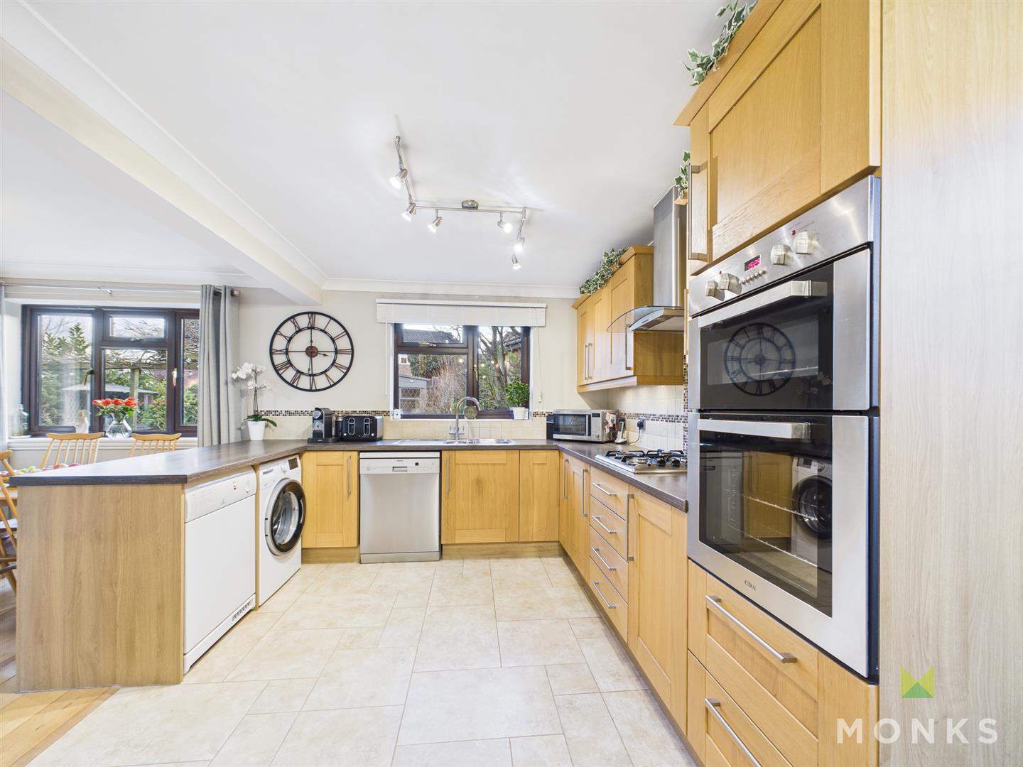 31 Chelwood Drive, Shrewsbury, SY1 3YZ For Sale